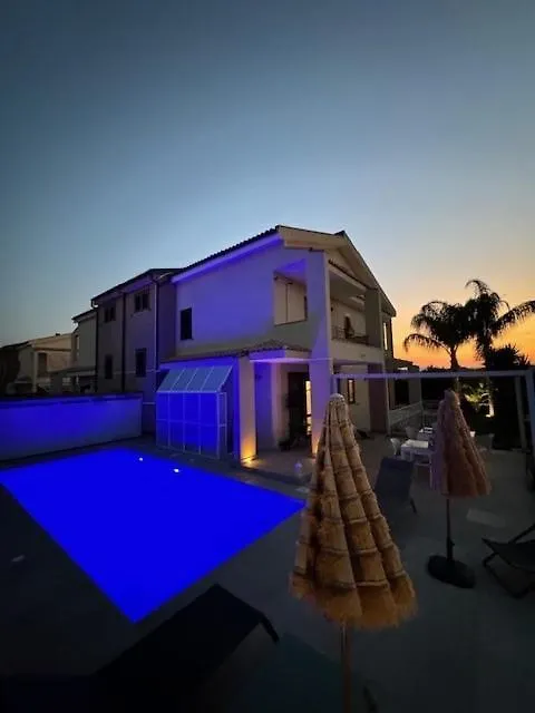公寓 Epipoli Charming Villa And Pool 锡拉库扎 意大利